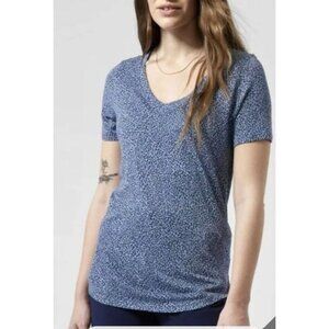 Athleta Breezy Scoop Vneck Tee Tshirt Womens Medium Blue Cheeta Print